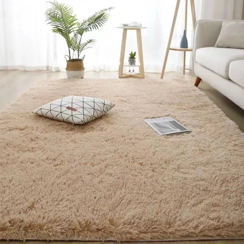 VIKAMA Black Plush Shag Area Rug – Soft Fluffy Furry Carpet for Bedroom, Living Room & Bedside