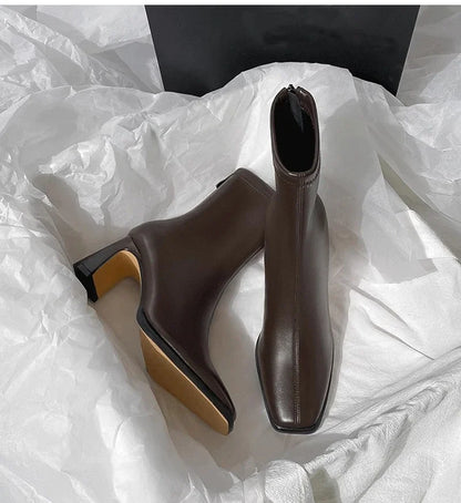 2024 New Vintage Brown Women's Ankle Boots – Fashionable Square Toe, Thick Heel Short Booties for Autumn & Winter