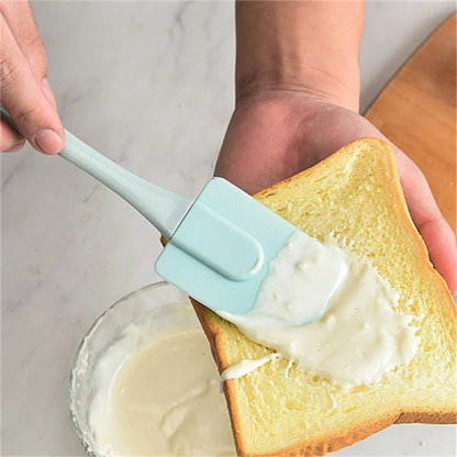 3Pcs Non-Stick Silicone Baking Spatula Set – Cream Scraper, Butter & Cake Mixer Tools with PP Handle for Kitchen Baking Use