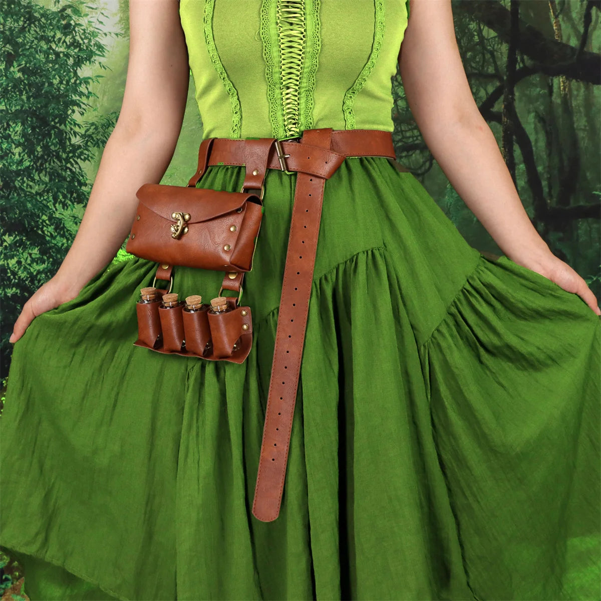 Renaissance Leather Cosplay Belt – Medieval Wizard Waist Bag with Alchemy Bottle, Cork Stopper & Copper Coin