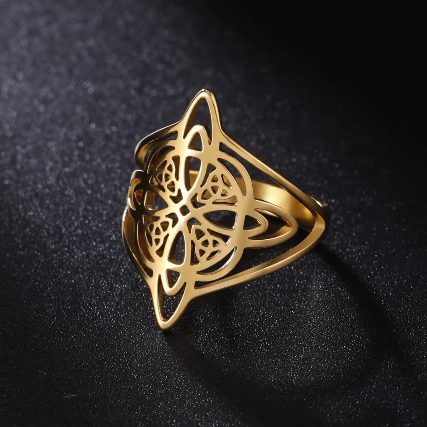 Witch Knot Stainless Steel Ring – Wiccan Celtic Knot Amulet, Good Luck & Protection Jewelry for Men & Women
