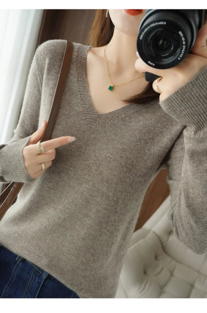 New Women’s Cashmere V-Neck Pullover – Lace Hollow Out Long Sleeve Knitted Sweater for Fall & Winter