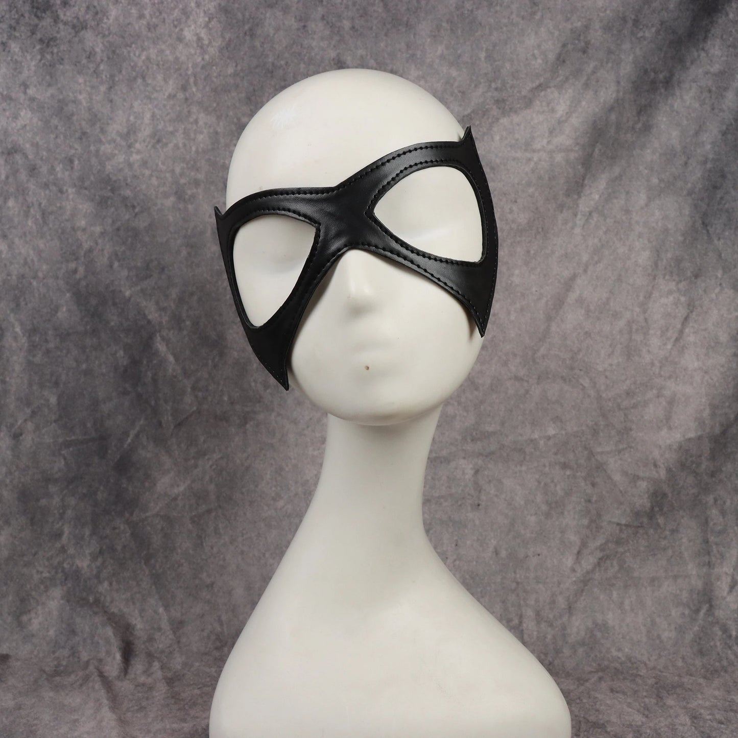 Black Gothic Harajuku Punk Cat Eye Mask — Sexy PU Leather Masquerade Mask for Cosplay & Role Play Accessories