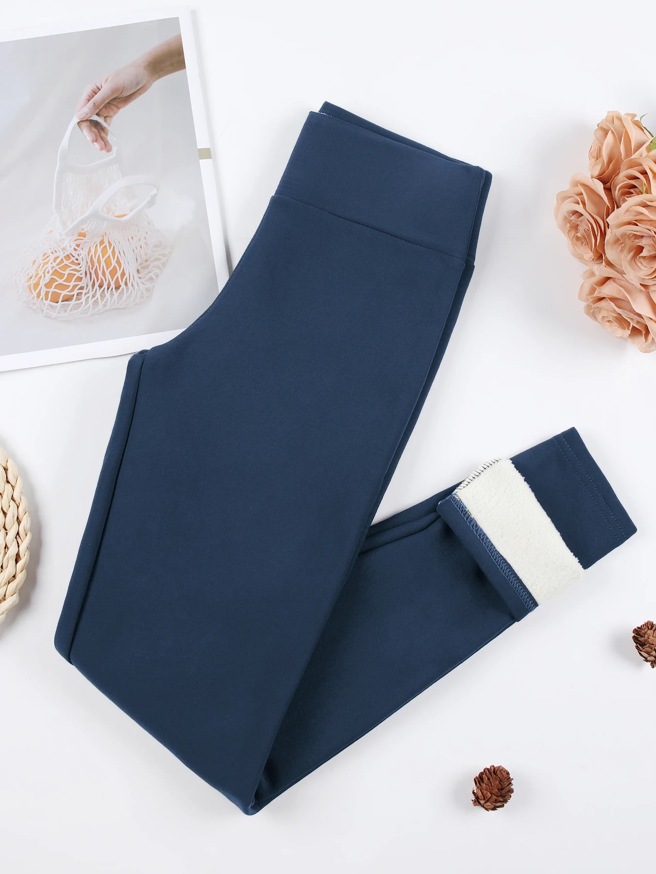 Women’s Velvet Leggings – High-Waist Thick Thermal Stretch Pants, Warm Winter Cold-Resistant Tights