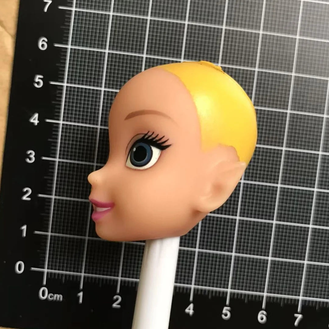 DISNEY Doll Heads – Bald Red Hair King, Queen & Alice with Makeup for DIY Dressing & Accessories
