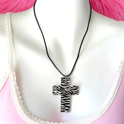 Y2K Leopard Zebra Cross Necklace - Kawaii Goth Punk Acrylic Jewelry for Women