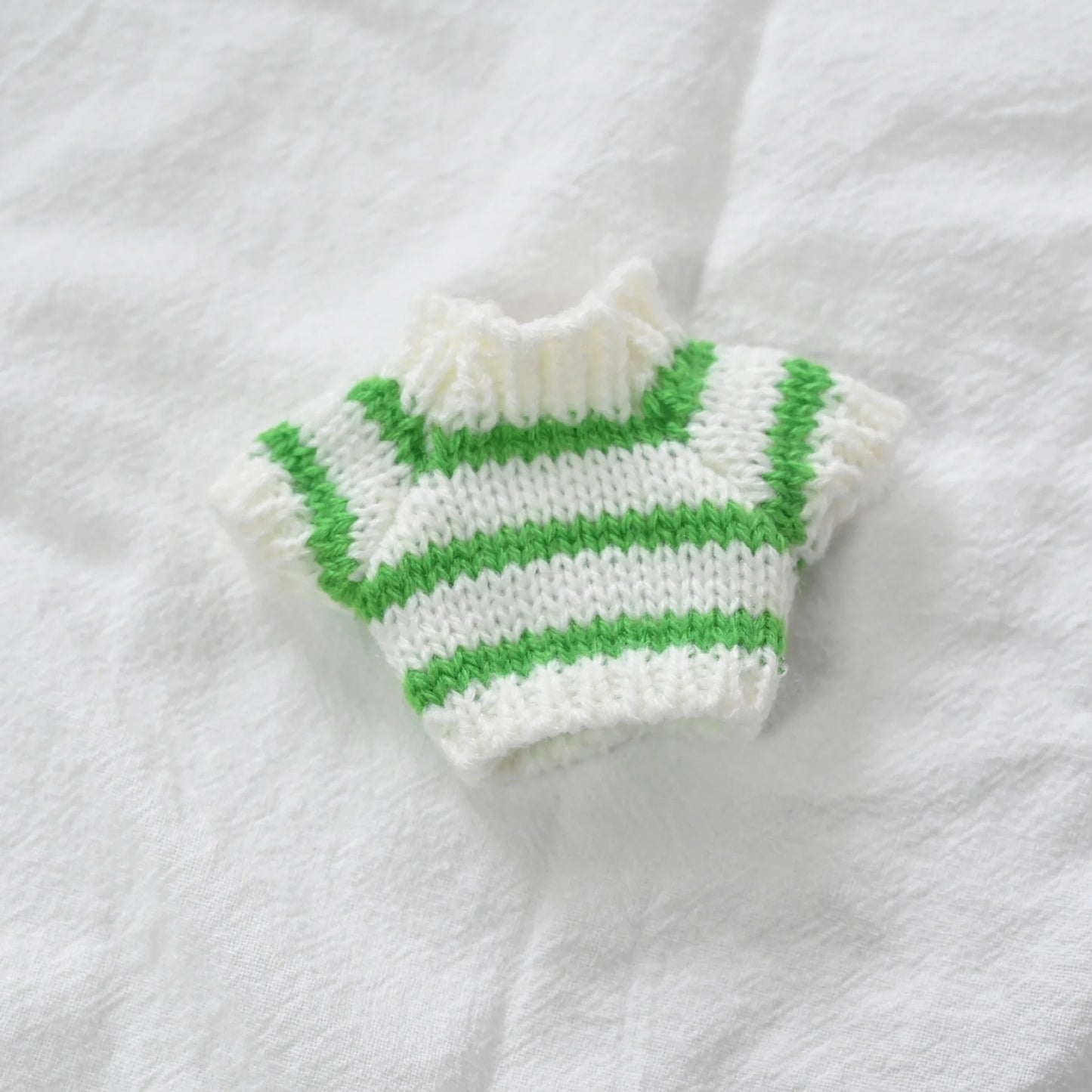 Labubu Striped Sweater Outfit - Matching Hat Pendant, Customizable Doll Accessories