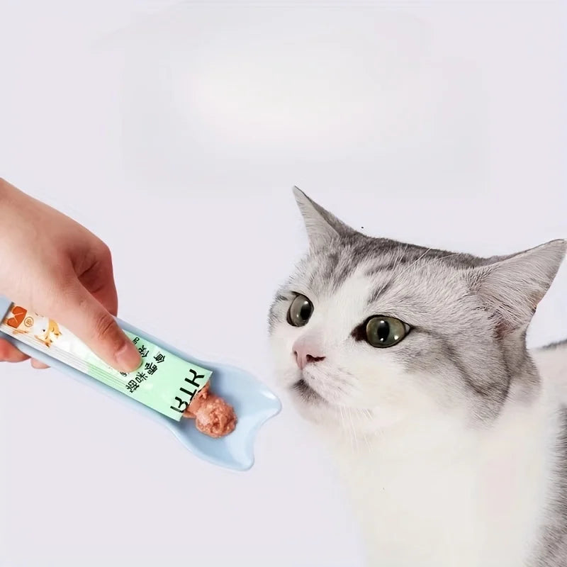 Cat Treat Squeeze Spoon - Lickable Wet Food Feeder Tool for Cats & Pet Feeding Supplies