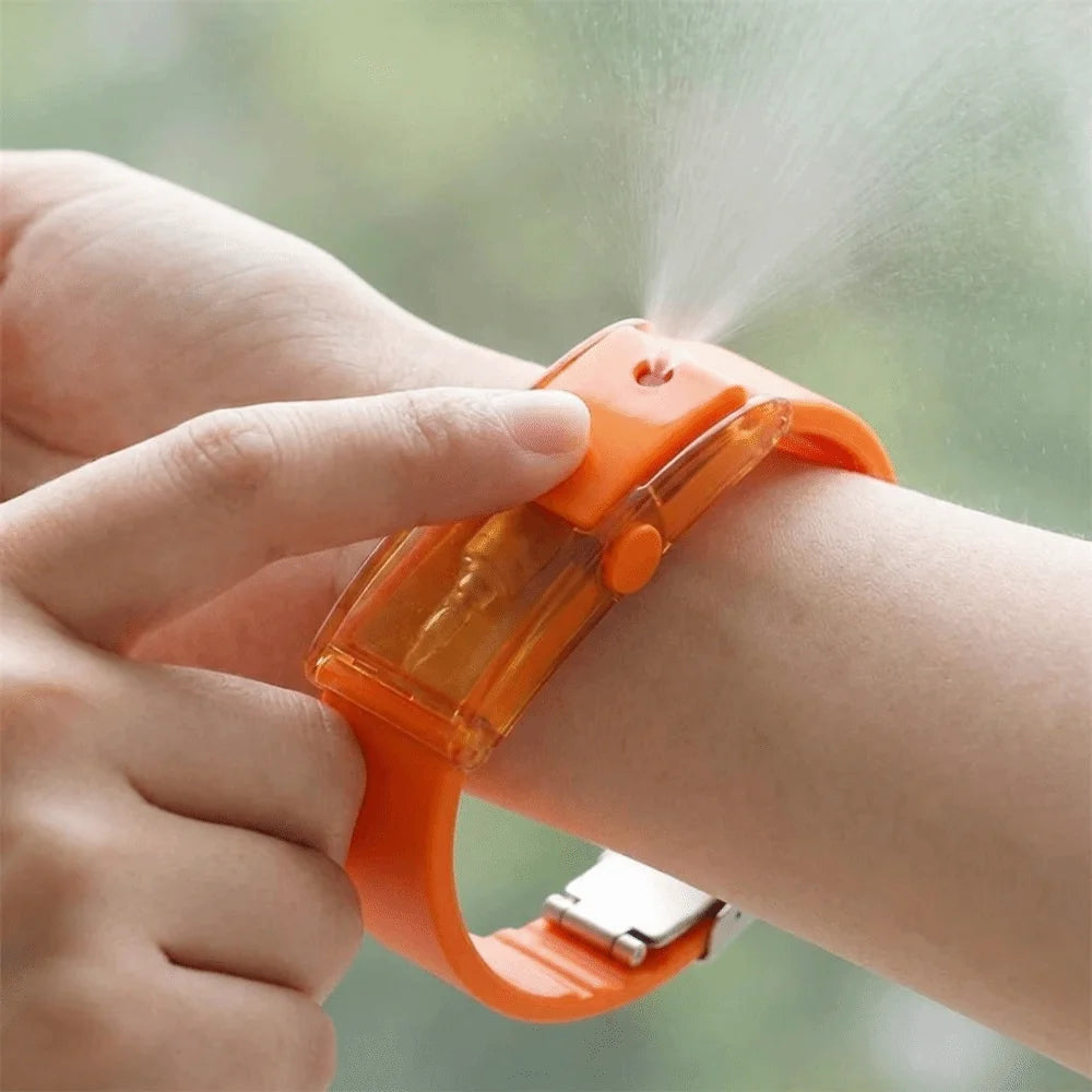 PVC Scent Diffuser Bracelet - Lightweight Adjustable Refillable Fragrance Wristband Bangle for Everyday Wear & Dating