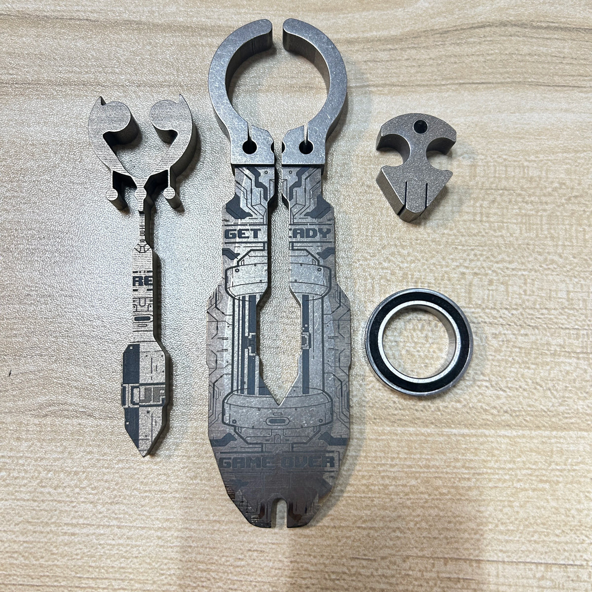 3-in-1 Titanium Alloy Tuning Fork - 143mm Multi-Function Crowbar, Bottle Opener & DIY Tool for Play and Collecting