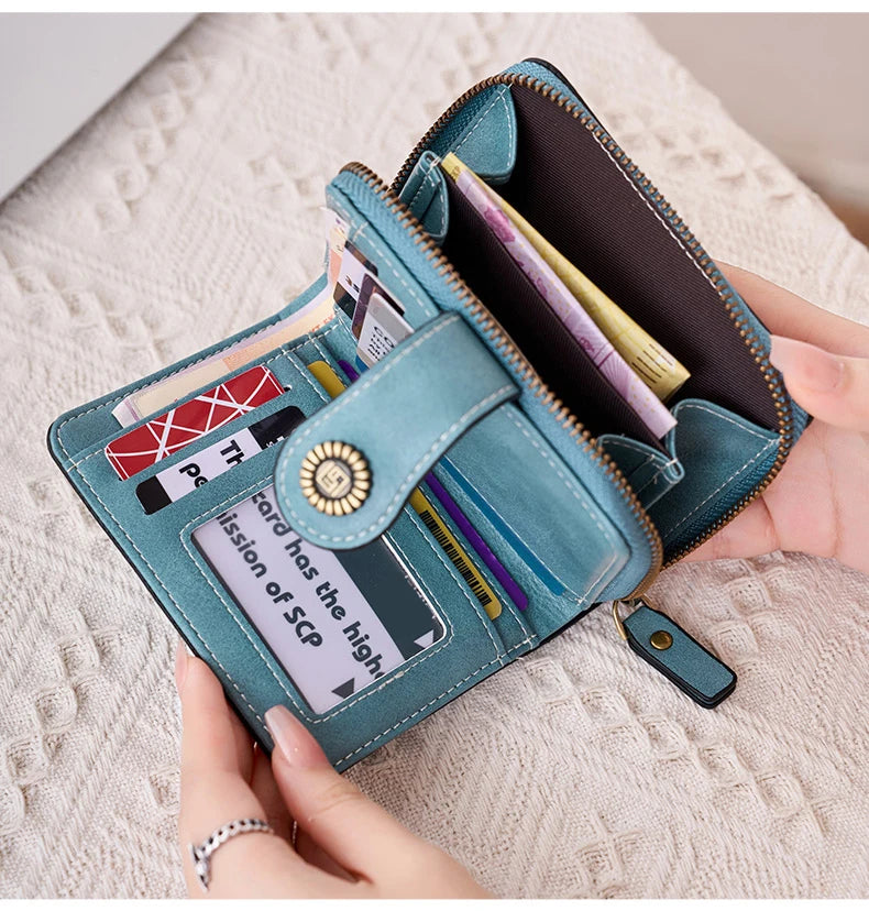 Retro Hollow-Out Short Purse for Women – Multi-Card Zipper Wallet, European & American Fashion Design