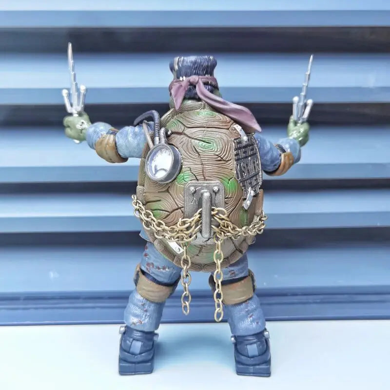 NECA Teenage Mutant Ninja Turtles Action Figures – Last Ronin Leonardo, April O’Neil, Casey Jones, Michelangelo, Raphael & More