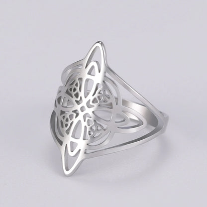 LIKGREAT Witch Knot Ring – Hollow Stainless Steel Celtic Amulet, Protection Jewelry for Men & Women, Couple Gifts