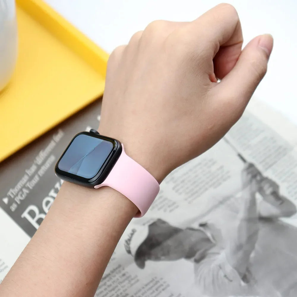 Silicone Sport Band for Apple Watch — Fits Ultra 2/3 & Series 11–SE (40–49mm)