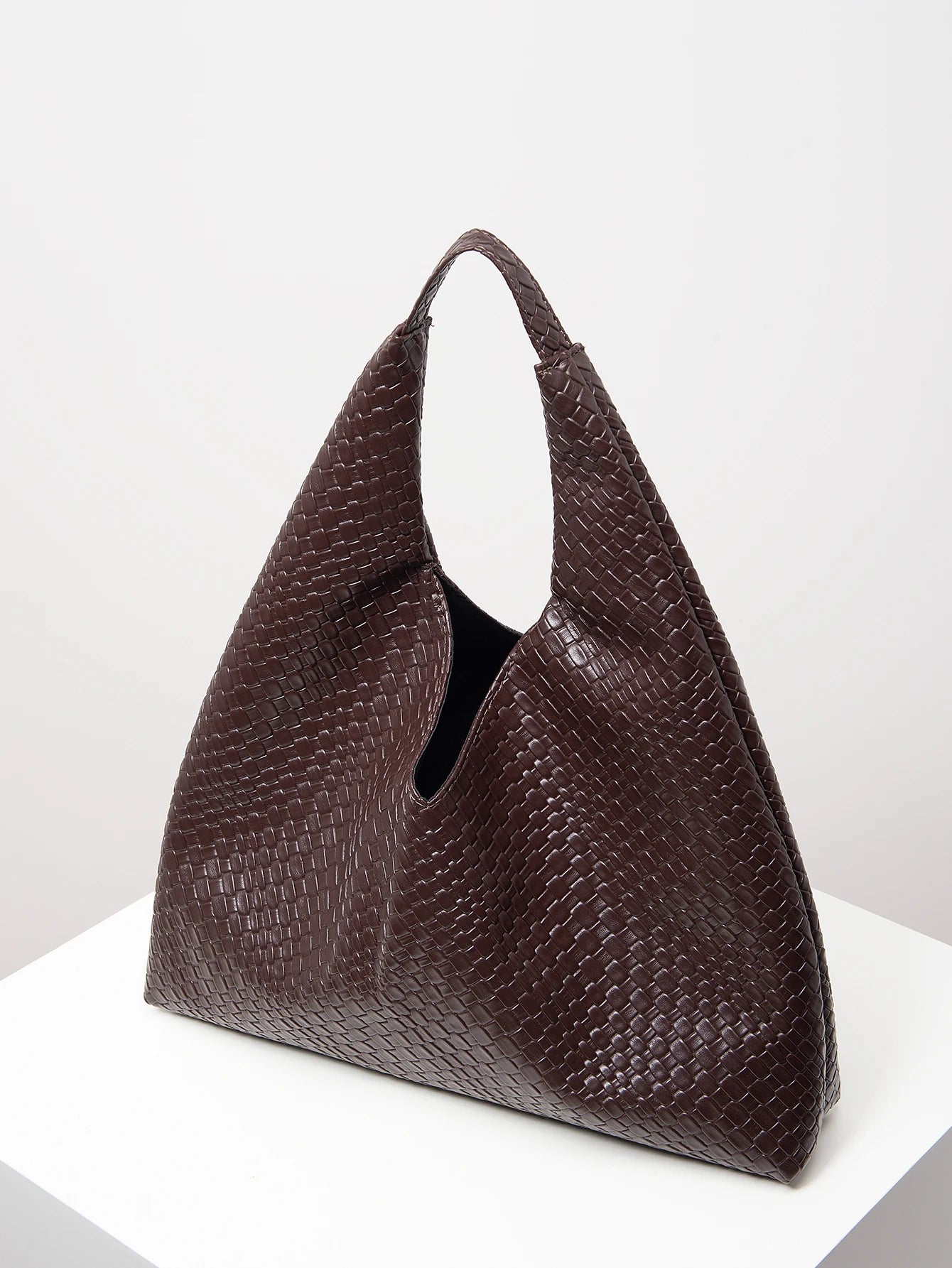 Women's Retro Artificial Leather Woven Shoulder Bag – Large Capacity Tote, Casual Armpit Bag, Daily Work & Shopping Bag (Random Pattern)