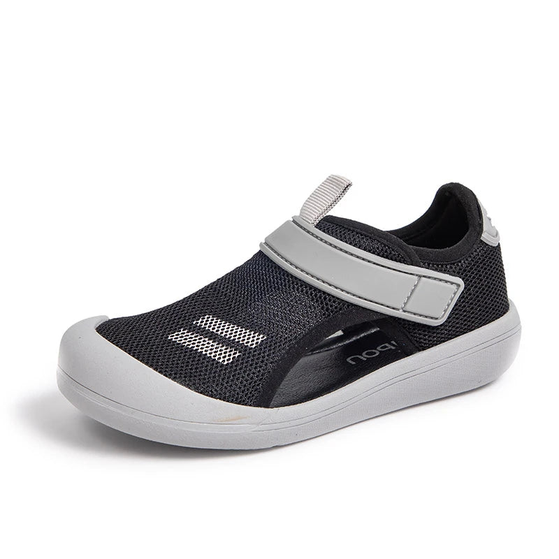 Kids’ Breathable Sport Sandals – Lightweight Summer Beach Shoes, Closed-Toe Casual Sandals for Boys & Girls