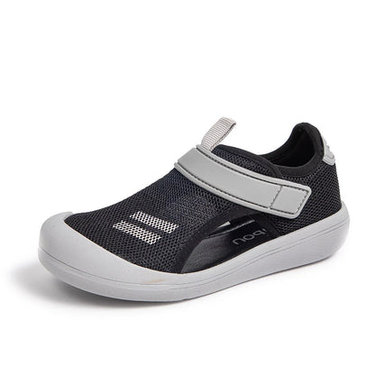 Kids’ Breathable Sport Sandals – Lightweight Summer Beach Shoes, Closed-Toe Casual Sandals for Boys & Girls