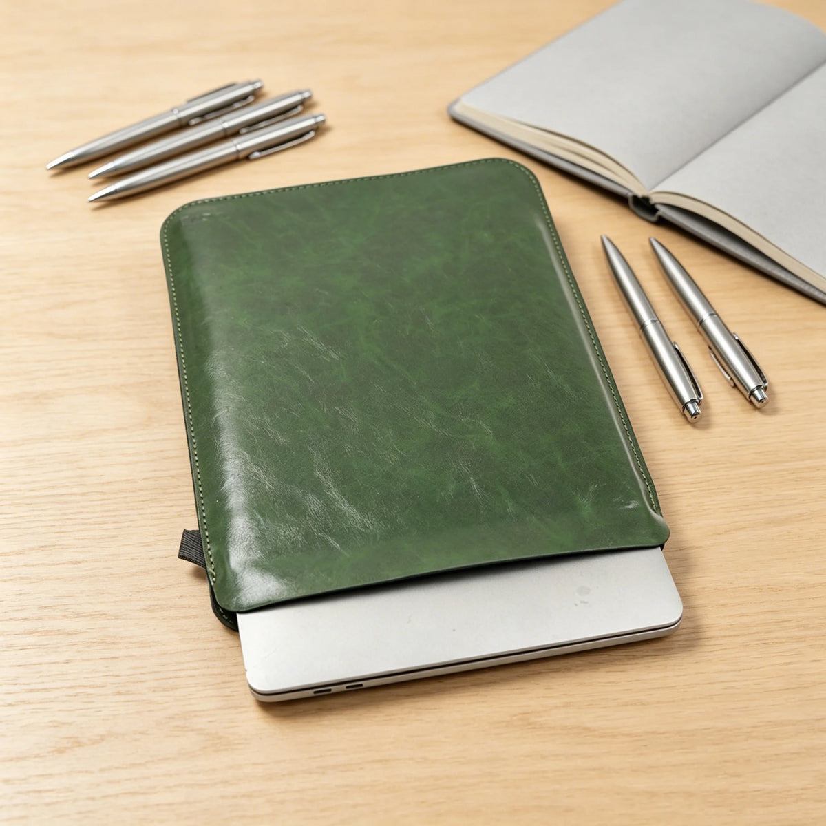 Slim Laptop Sleeve - Lightweight 13/14/15/16 Inch Protective Case with Elastic Cord for MacBook Air and MacBook Pro