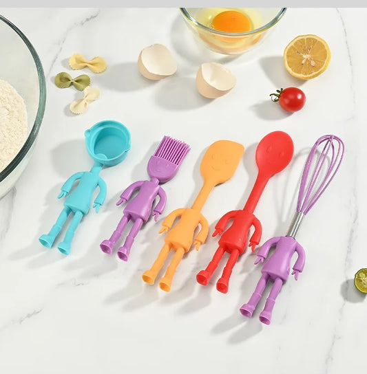 5-Piece Cartoon Silicone Baking Tools Set – Food-Grade Non-Stick Heat-Resistant Spatulas for Kitchen