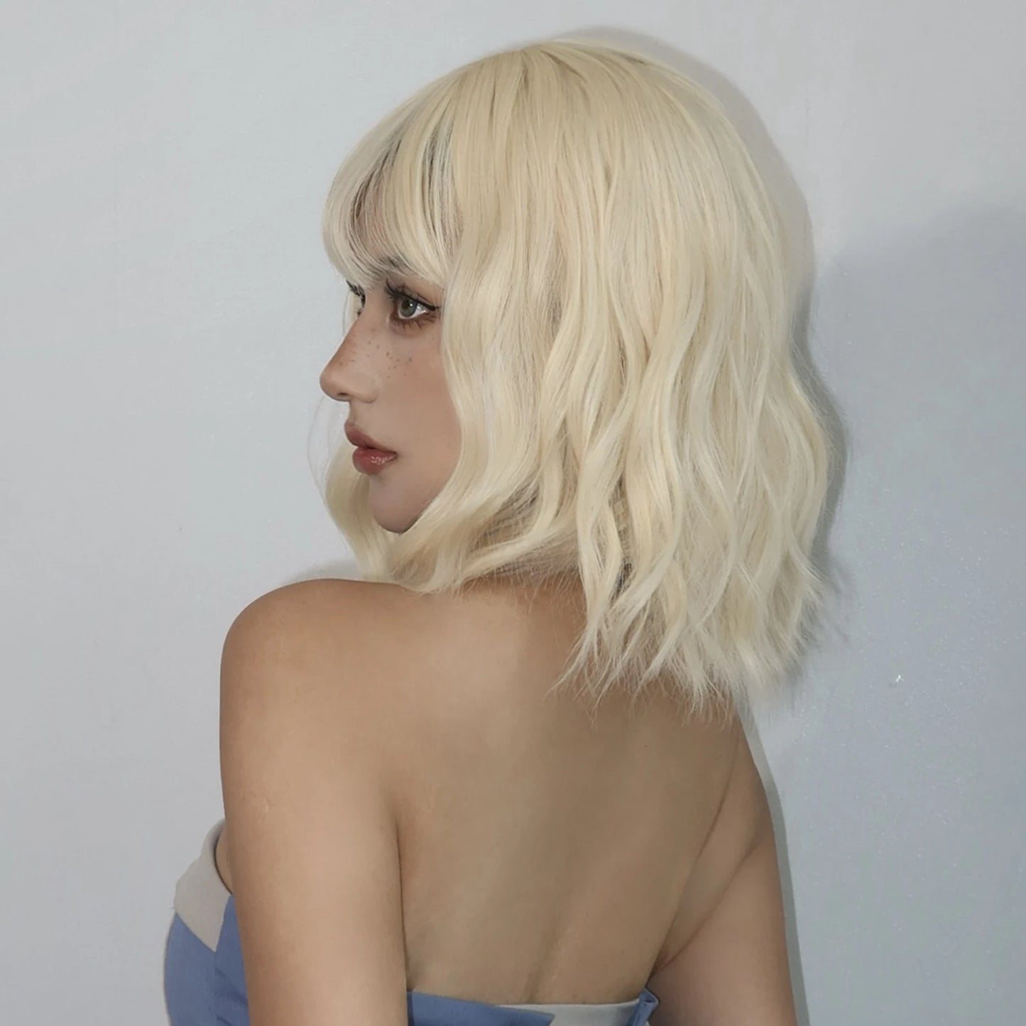Blonde Short Curly Bob Synthetic Wig with Bangs – Platinum Golden Lolita Cosplay Wig for Women, Heat-Resistant for Daily & Party Use