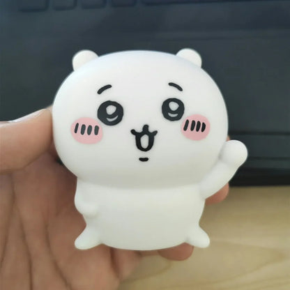 Anime Chikawa Kawaii Desktop Night Light – Hachiware & Usagi Cartoon Vinyl Doll Luminous Toy for Girls’ Gifts