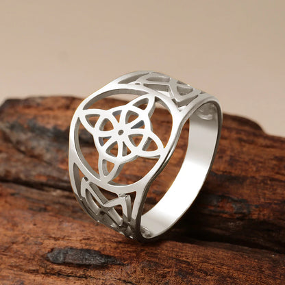 LIKGREAT Witch Knot Ring – Hollow Stainless Steel Celtic Amulet, Protection Jewelry for Men & Women, Couple Gifts