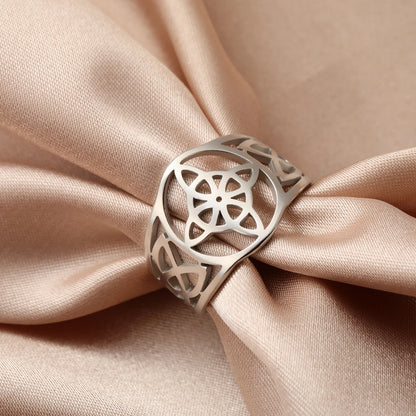 LIKGREAT Witch Knot Ring – Hollow Stainless Steel Celtic Amulet, Protection Jewelry for Men & Women, Couple Gifts