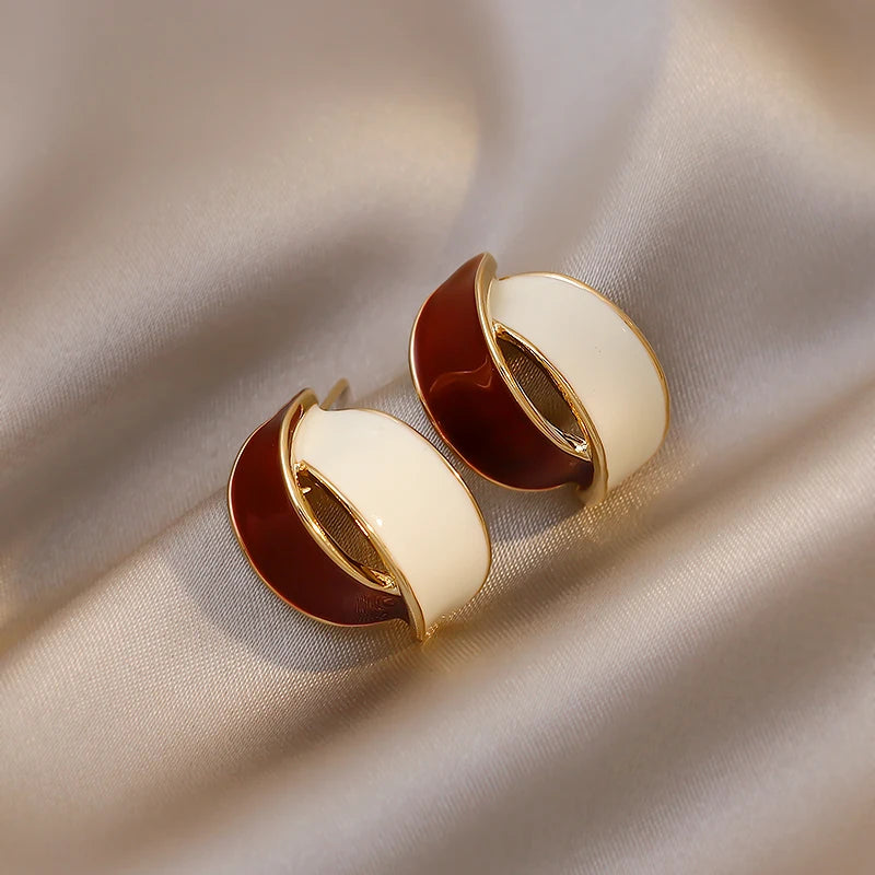 Korean Double Arc Enamel Stud Earrings – Blue Geometric Jewelry for Women