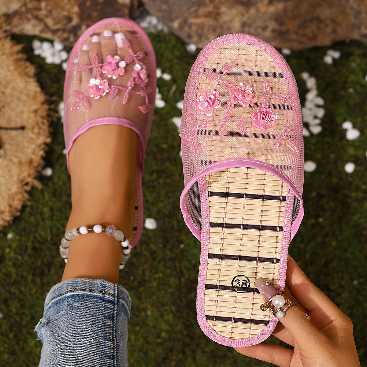 Women’s Embroidered Sequin Flower Mules - Breathable Mesh Closed-Toe Soft Sole Summer Sandals