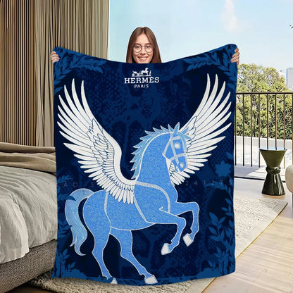 Luxury Plush Fashion Blanket – Soft Warm Flannel for Sofa, Bedroom, Office & Travel Gift