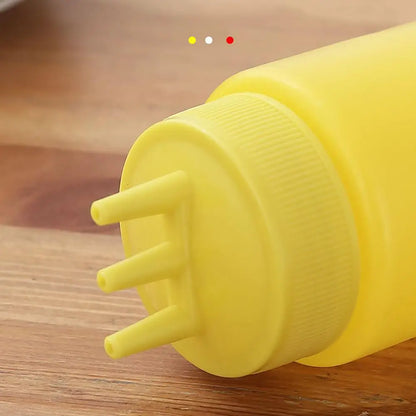 Plastic Squeeze Sauce Bottle – Graduated Jam & Salad Container with 3 Nozzles