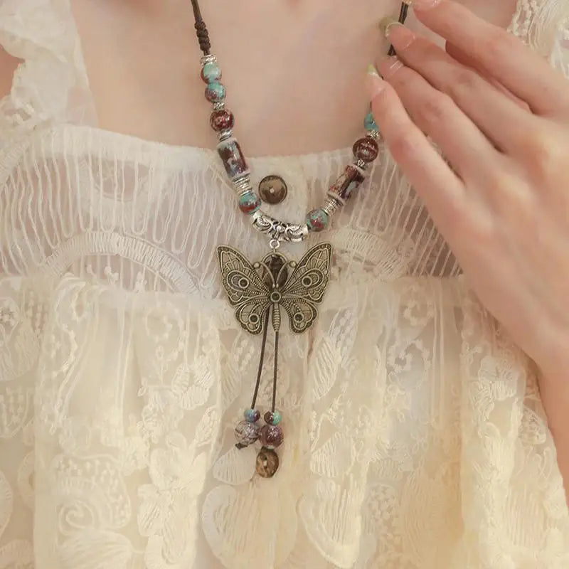 Vintage Butterfly Ceramic Necklace - Handmade Ethnic China-Chic Collar Chain Jewelry for Women’s Vacation Style