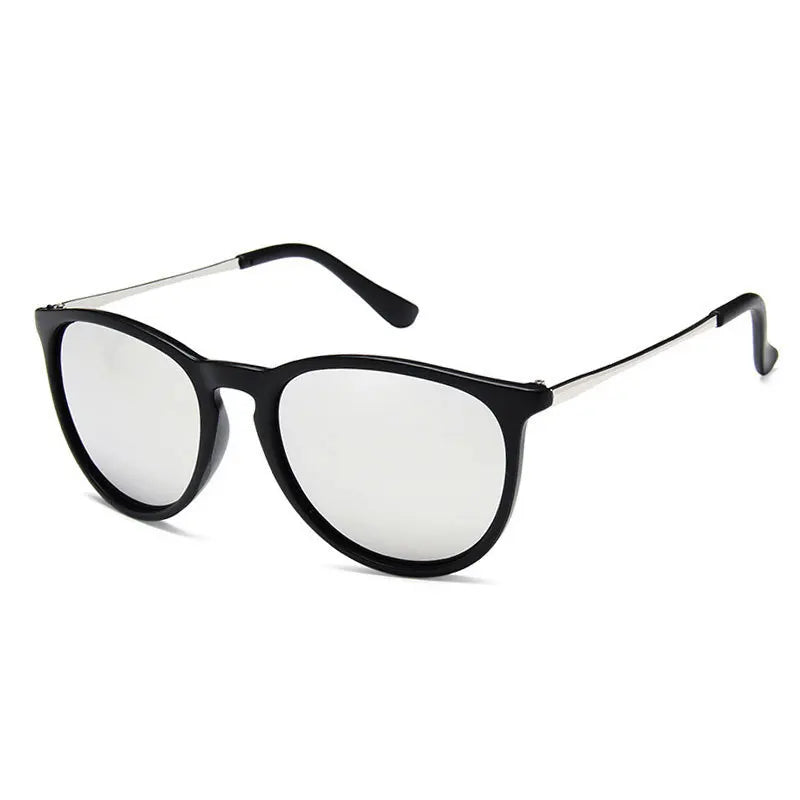 Metal Frame Vintage Round Sunglasses — Reflective UV Protection Shades for Men & Women