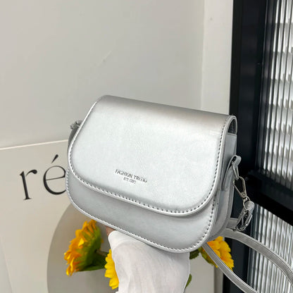 Women's Crossbody Bag – Solid Color Fashionable Retro Flipped Design, Casual and Simple Style