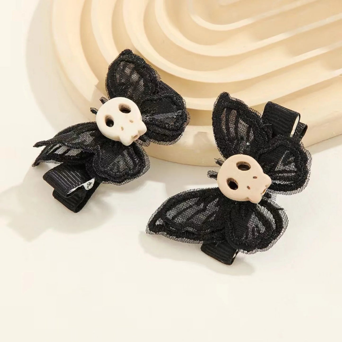Black Lace Skull Hair Clips - Gothic Style Edgy Hair Accessories for Women
