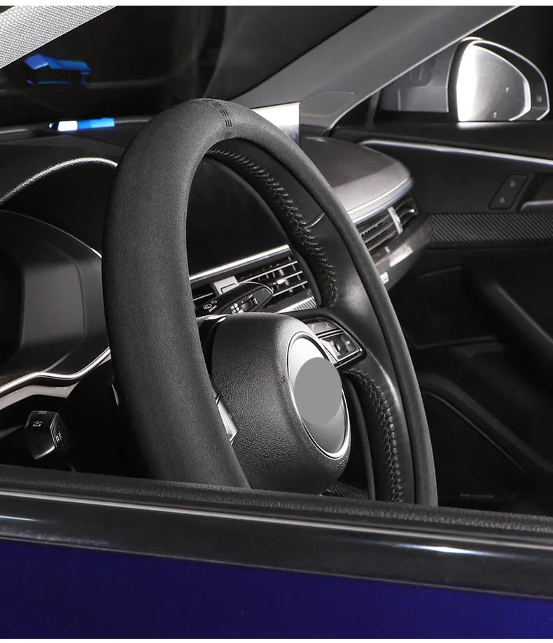 All-Season Suede Steering Wheel Cover — Ultra-Thin, Non-Slip, Breathable Fit for Round & D-Shaped Wheels