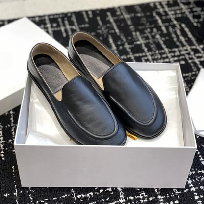 Lefu Soft Leather Shoes — Classic Fitted Silhouette with Circular Scalp Leather Lining