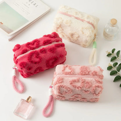 Ins Sweet Plush Makeup Bag – Large Capacity Cute Cosmetic & Toiletries Storage, Portable Travel Bag