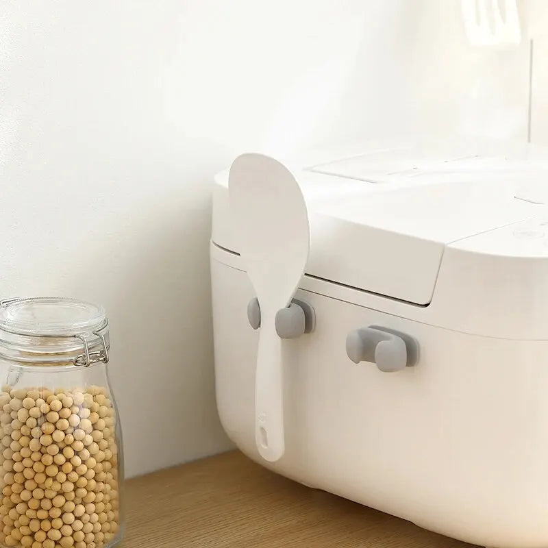 Silicone Rice Spoon Holder — Wall-Mounted Kitchen Storage Rack & Cooker Spoon Placement Shelf