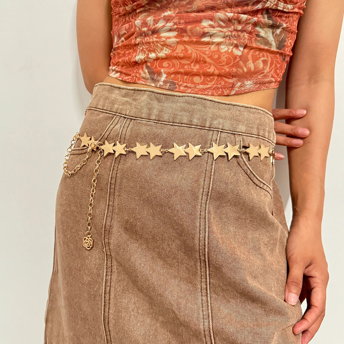 Y2K Star Chain Belt for Women - Adjustable Gold Silver Goth Punk Waist Accessory