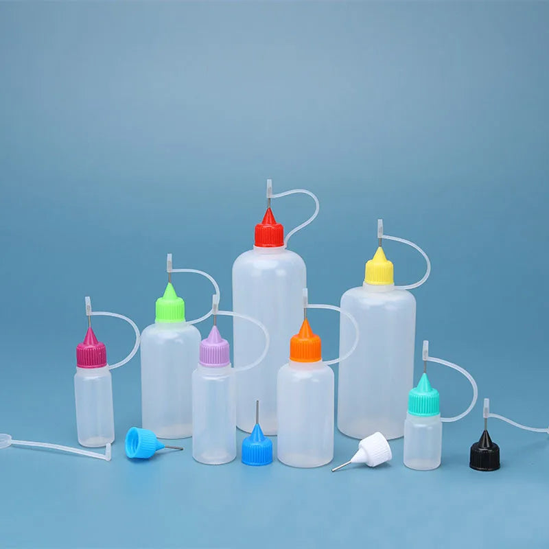 Squeeze Bottles with Needle Tip for Precise Glue Application 