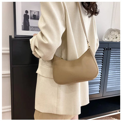 Fashion Solid-Color Handbag – Small Square Stylish Single-Shoulder Bag