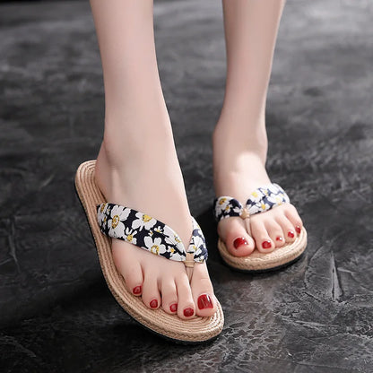 Ladies Summer Weave Beach Flip-Flops – Non-Slip Soft Flat Outdoor Slippers for Women
