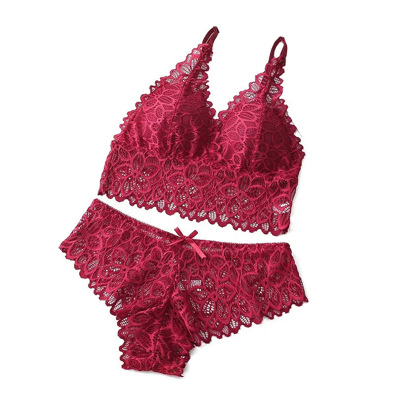 Sexy Lace Lingerie Set – Seamless Wire-Free Bra & Panty with Embroidery Hollow-Out Design