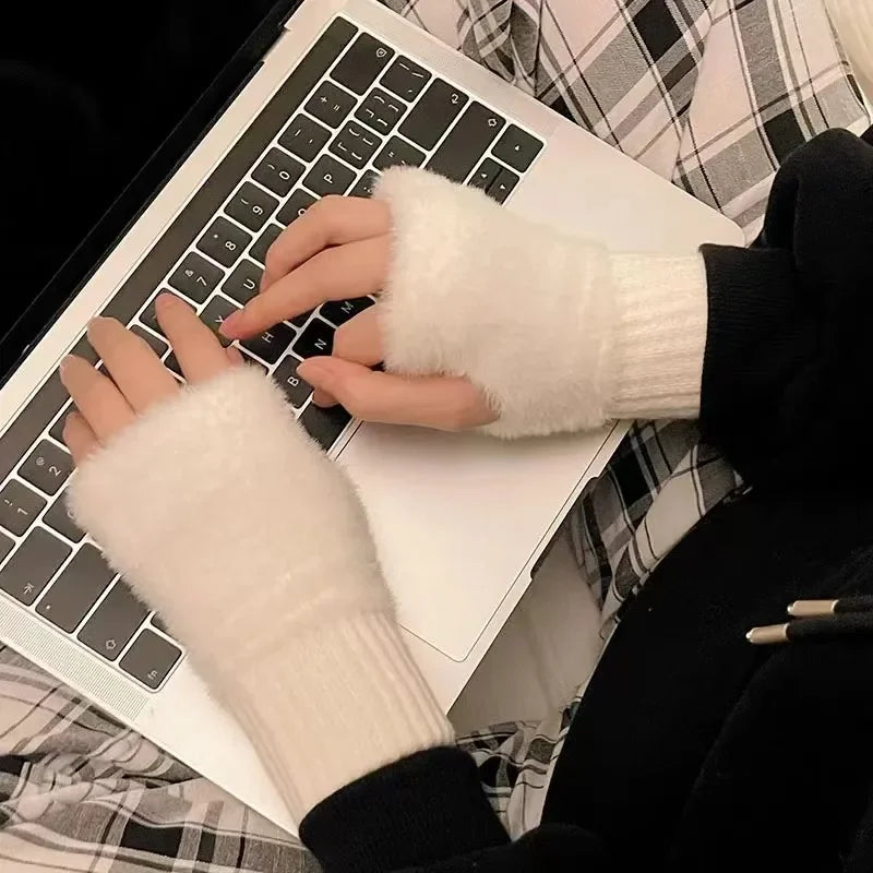 New Mink Fleece Half Finger Gloves for Women - Soft Winter Warmth | Luxury Solid Color Plush Knitted Fingerless Gloves
