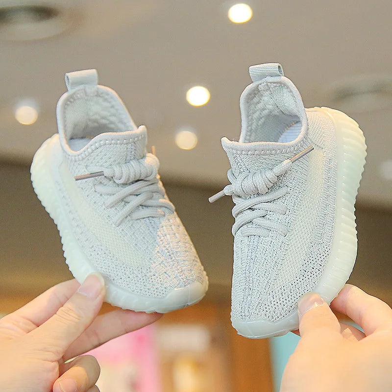 Children's Lightweight Coconut Woven Shoes - Non Slip Rubber Sole Outdoor Sports Mesh Sneakers for Baby Boys & Girls
