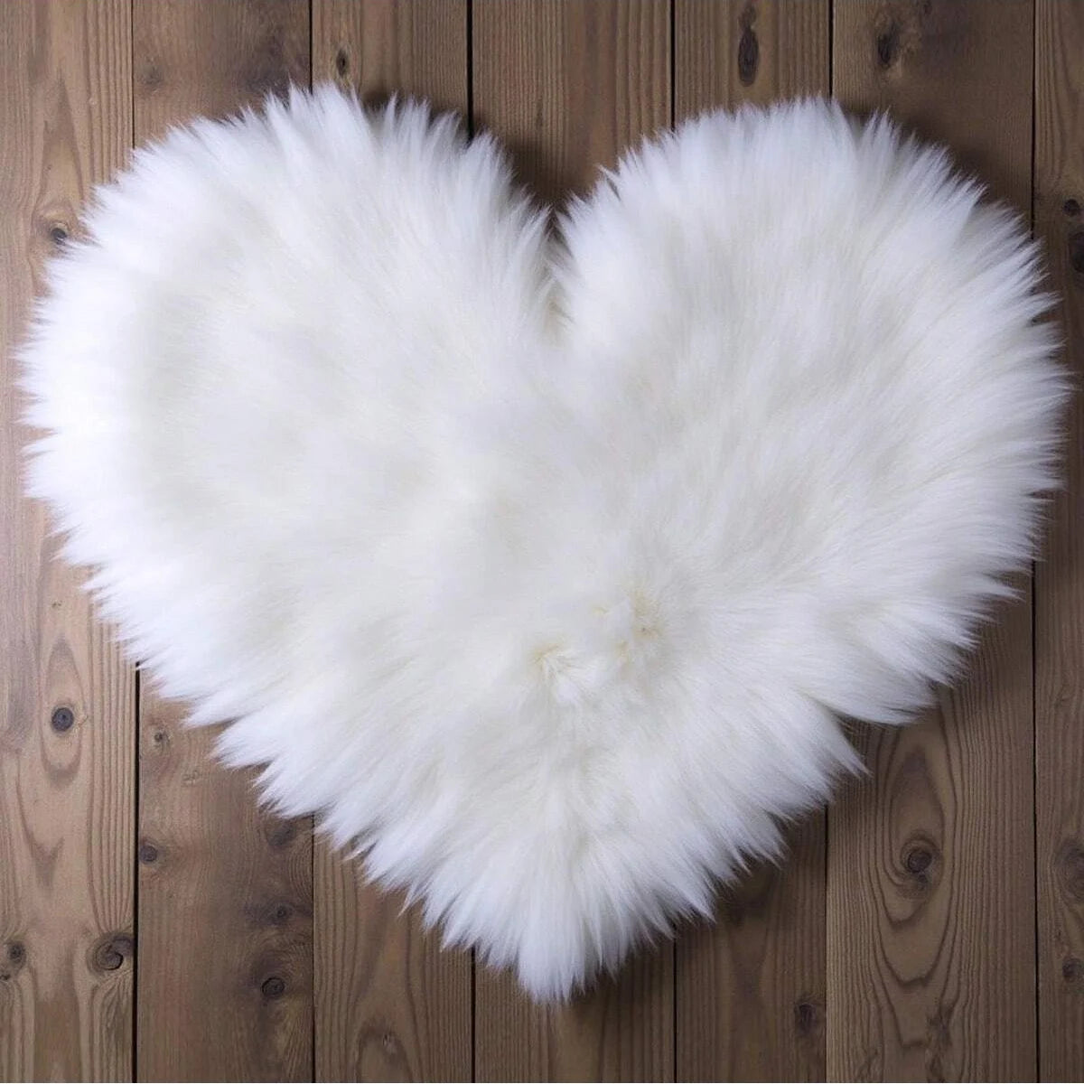 Ylsteed Heart-Shaped Faux Fur Baby Blanket - Soft Newborn Photography Prop & Photo Shoot Background Mat