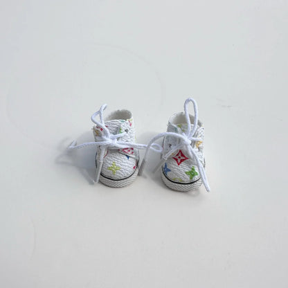 17CM LABUBU Doll Shoes – Lace-Up Printed Sneakers Pendant Accessory for Labubu Dolls