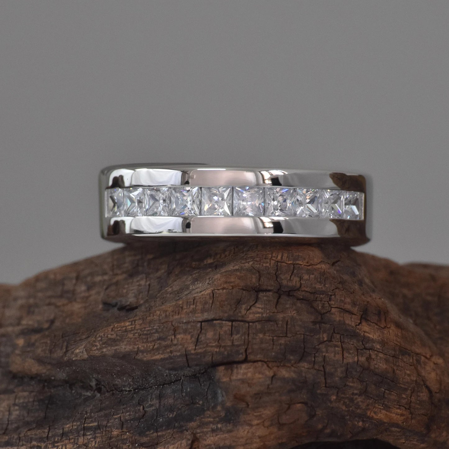 Newshe 925 Sterling Silver Moissanite Men’s Wedding Band – Half Eternity Princess Cut Lab-Created Diamond Ring
