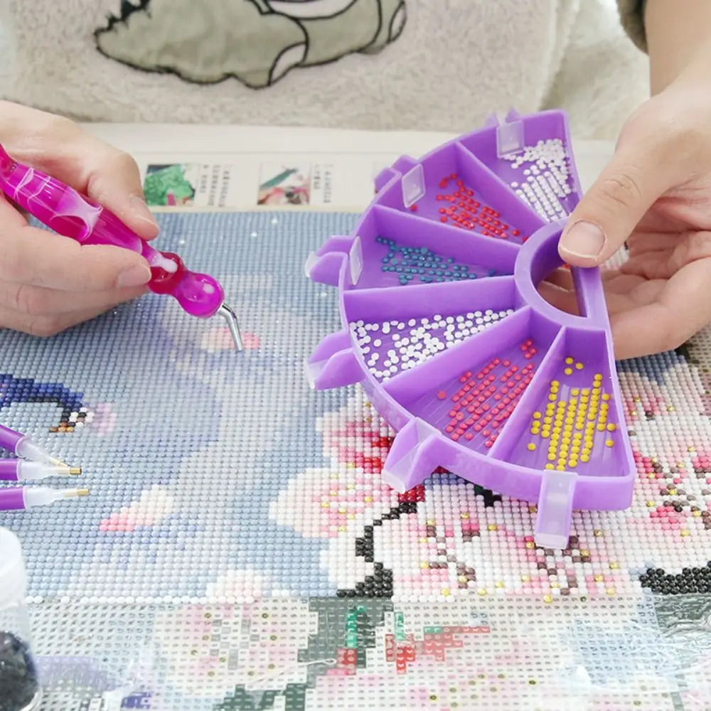 6-Grid Diamond Painting Tray Kit – Large Capacity Drill Plate, Beading Plate, and Cross Stitch Tools with Diamond Painting Pen